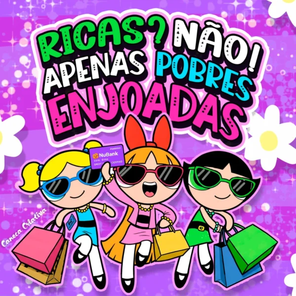 🟣 Caneca Meninas Superpoderosas – “Ricas? Não. Apenas Pobres Enjoadas” + Pingente Lilás 350ml